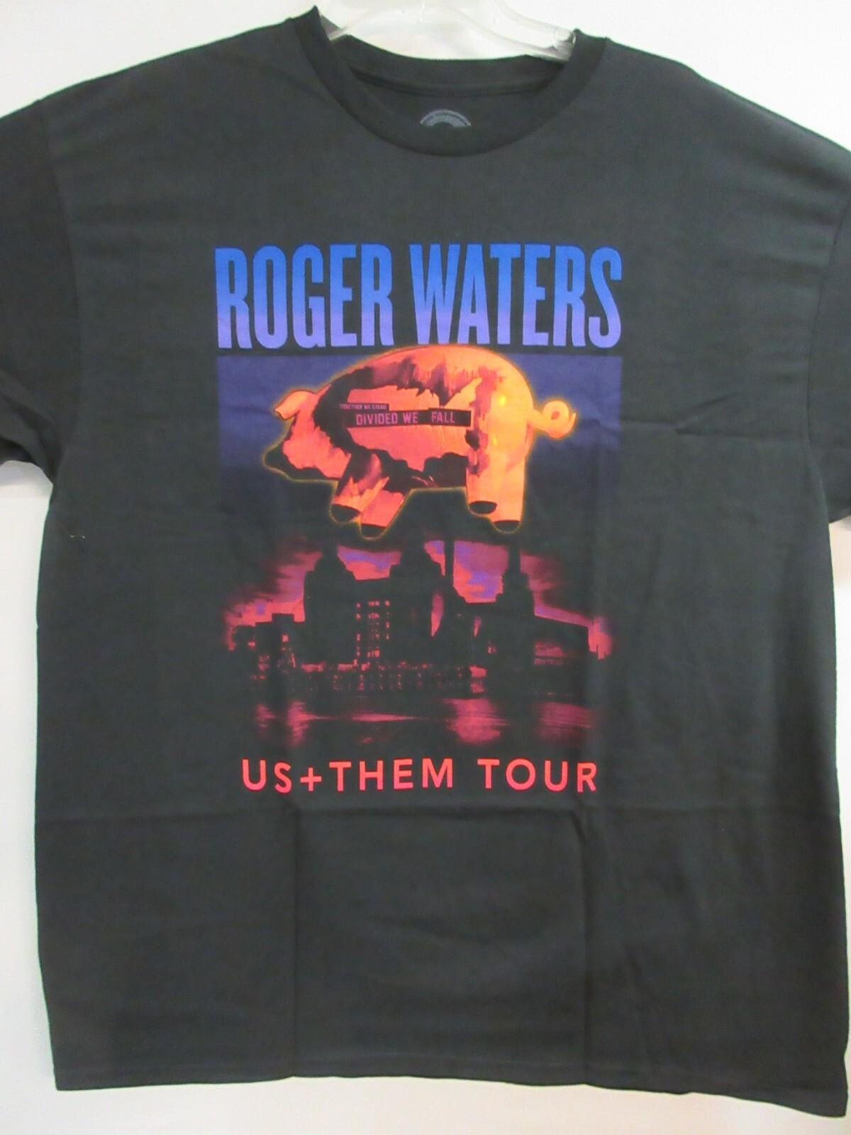 ROGER WATERS US + THEM OFFICIAL OLD STOCK BAND CONCERT MUSIC T- EXTRA LARGE Unisex T-Shirt XXL