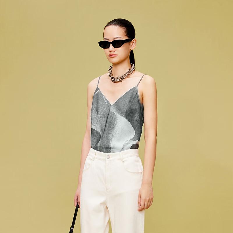 LESS 2024 Spring Mulberry Silk Sleeveless Top