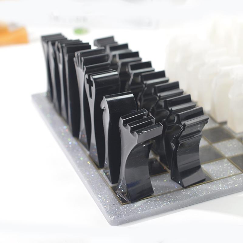 Handmade Chess Set and Checker Game Board Resin Casting Mold International Checkers Toy Silicone Mould Epoxy Resin Craft chiaro