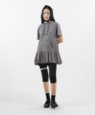 Tuomio Stripe Balloon Hood Dress [Charcoal]