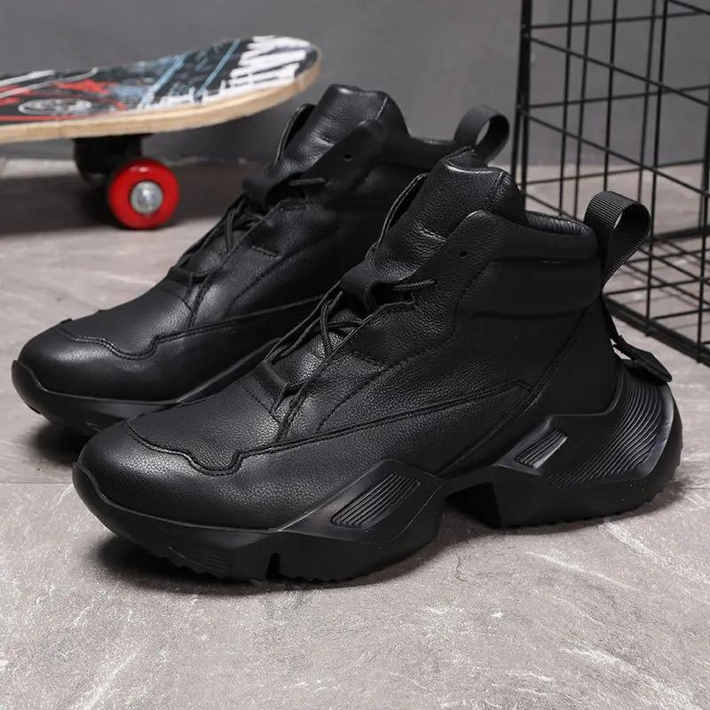 ჩვეულებრივი პიროვნების მოდური პლატფორმა ტყავის მამაკაცის ფეხსაცმელი შავი თეთრი სქელი ძირი ძროხის ტყავის მამაკაცის პლუშური თბილი თოვლის ჩექმები