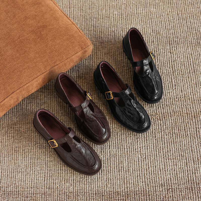 Krazing Pot Sheepskin Round Toe Thick Med Heels Spring Shoes Slip on Big Size 42 Loafers Women Metal Buckle Pleated Pumps