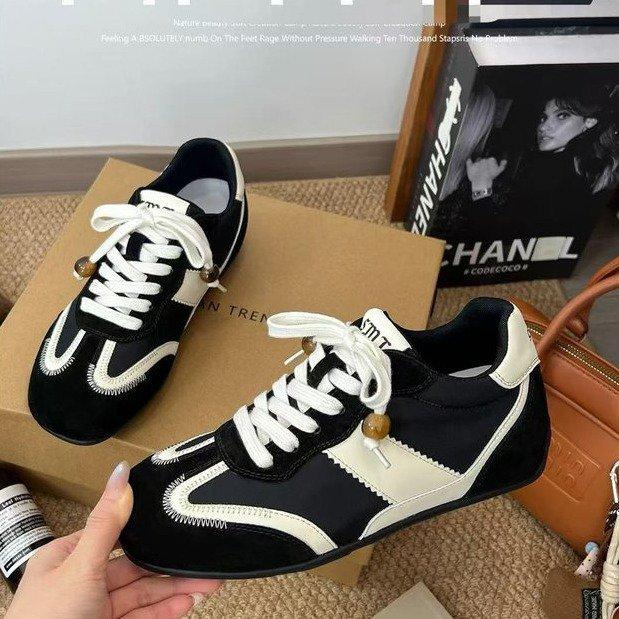 The inner height is increased by 6cm beaded niche moral training shoes for women in the autumn of 2025, the new versatile casual sports Forrest G