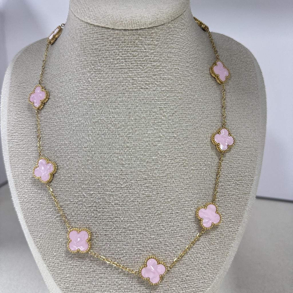 Neuer Eingang 15mm Vierblättriges Kleeblatt Halskette 10 Blumen Schlüsselbein Kette Nicht verblassend Modeelegant Halskette