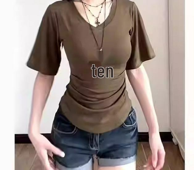 

Женская летняя футболка большого размера в американском ретро-стиле с V-образным вырезом и плиссированной талией, с короткими рукавами, для похудения M коричневый