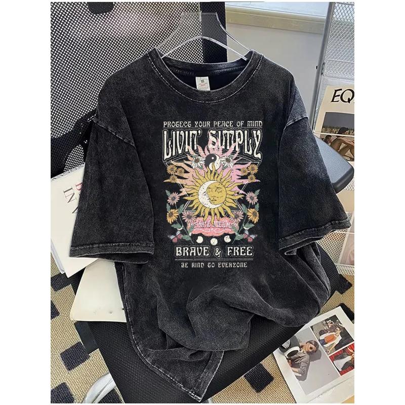 Retro Washed T Shirt Boho Crescent Moon Lunar Moth Flower Graphic Oversize T Shirt Casual Loose Streetwear Daily Wear