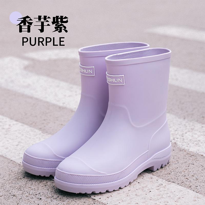 

Водная обувь Япония и Южная Корея новая мода резиновые сапоги средняя труба дождевая обувь женская нескользящая легкая водонепроницаемая клееная обувь 41