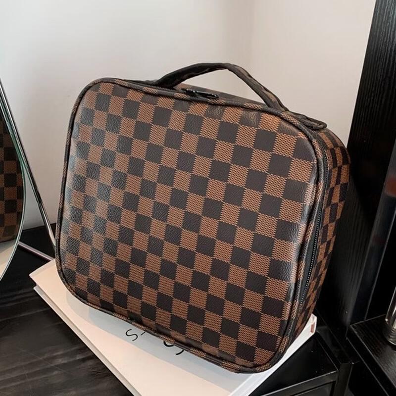 

Portable Double-Layer Travel Makeup Organizer Bag
