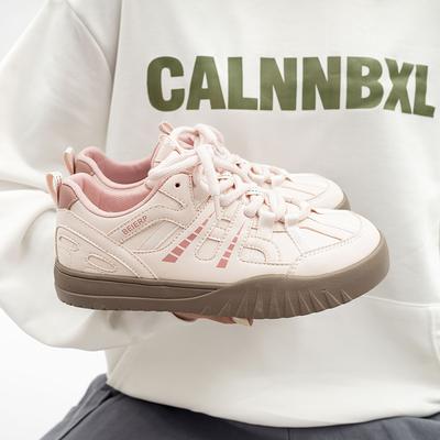 Damesko – Sneakers
