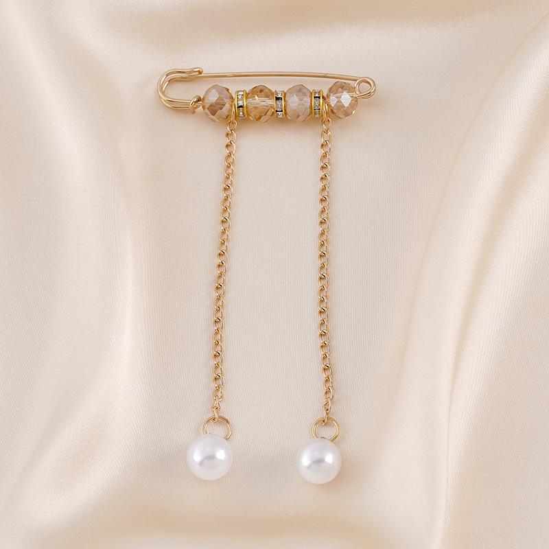 Fashionable Brooch Chain with Waist-Tightening Buckle - Versatile Clothing Accessory