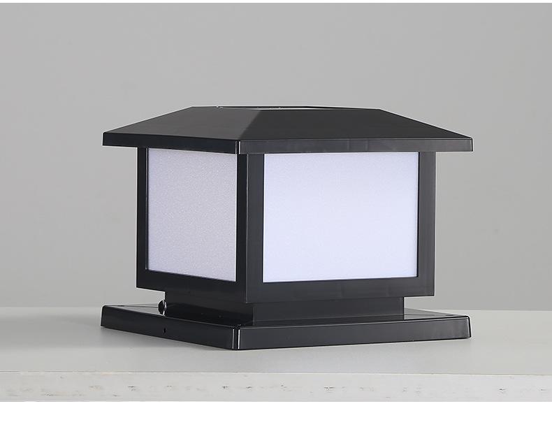 Waterproof Solar LED Post Cap Light for Outdoor Garden, Fence, Villa, Community, Courtyard, and Gate