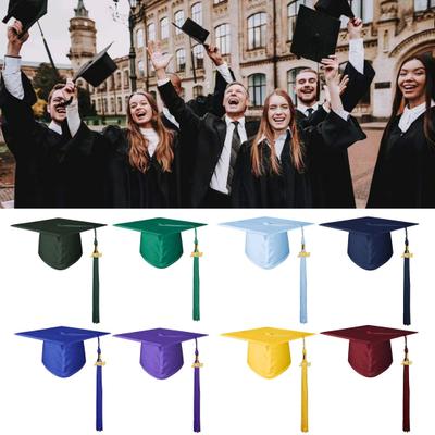 2026 Yılı Püsküllü Charm'lı Unisex Mat Mezuniyet Şapkası Yetişkinler Tebrik Mezuniyet Aksesuarı Lise Lisans Yüksek Lisans İçin