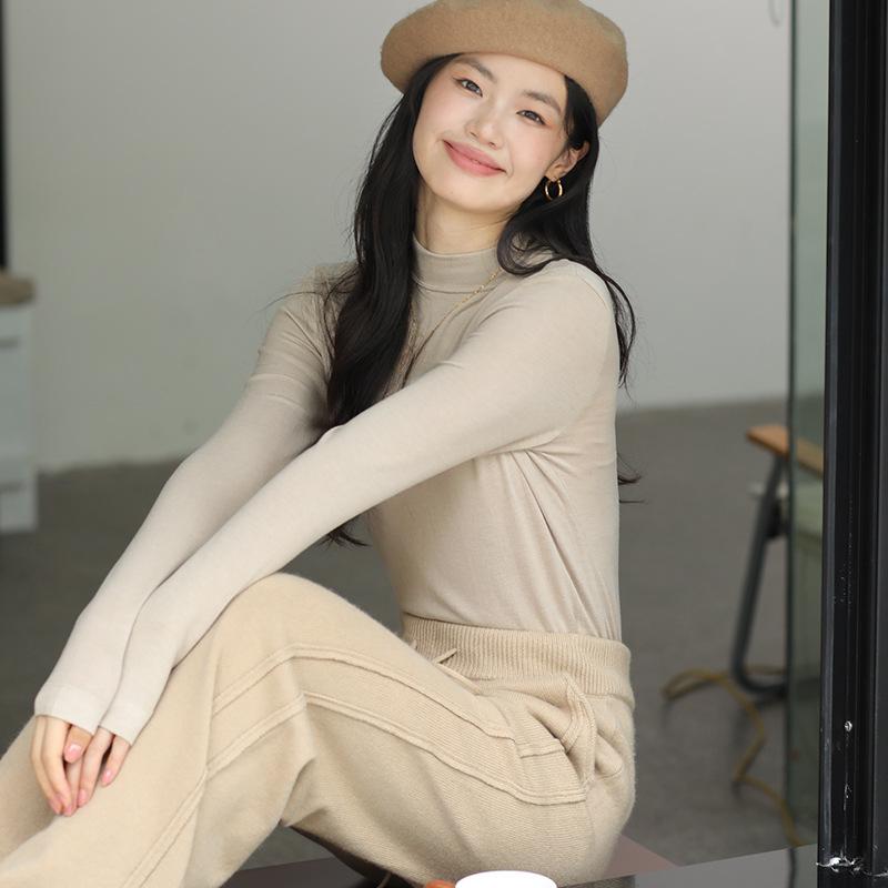 Long Sleeve Female Cold Basic Warm Shirt Bottom Shirt Autumn and Winter Puffed Half High Neck Tops Outer Wearing High Neck Inner Knitting Sweater