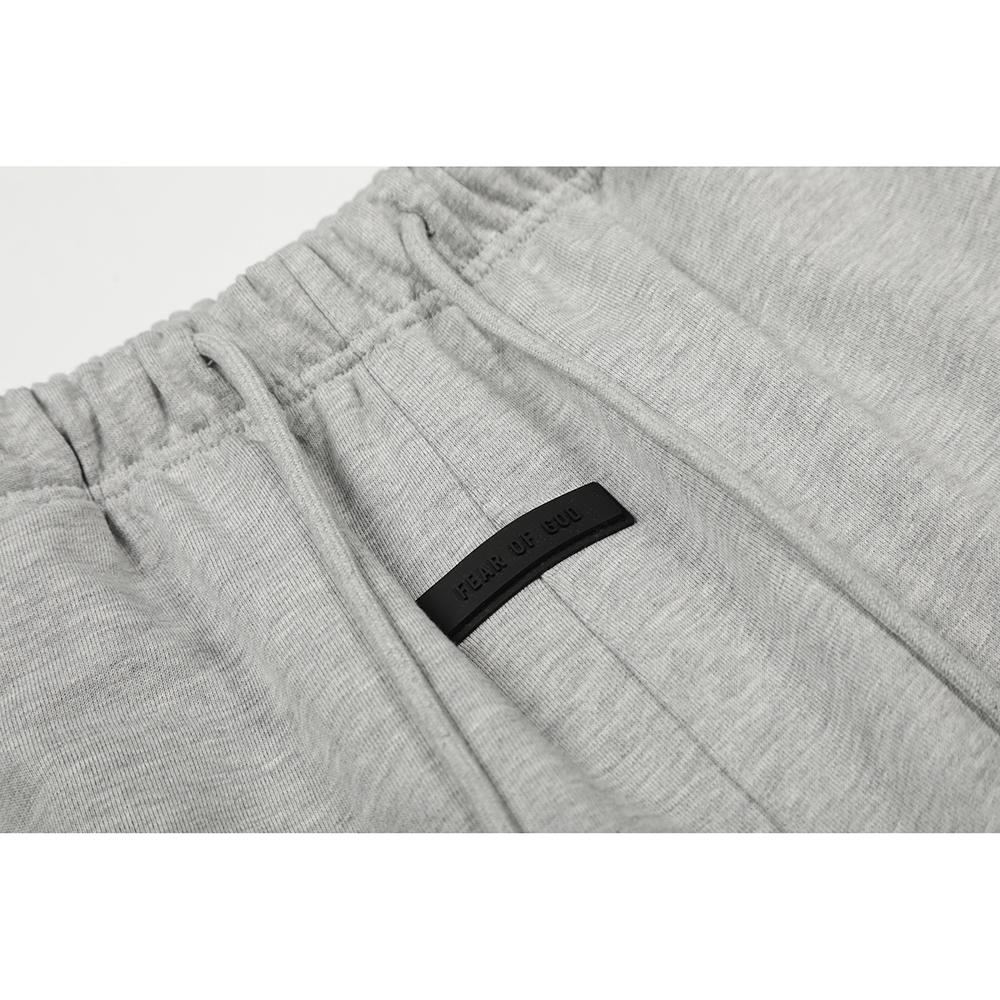Fear of God Essentials 1977 Arch Logo Print Sweat Shorts Unisex Loose Cotton Drawstring Casual Sports Shorts 3 Colors