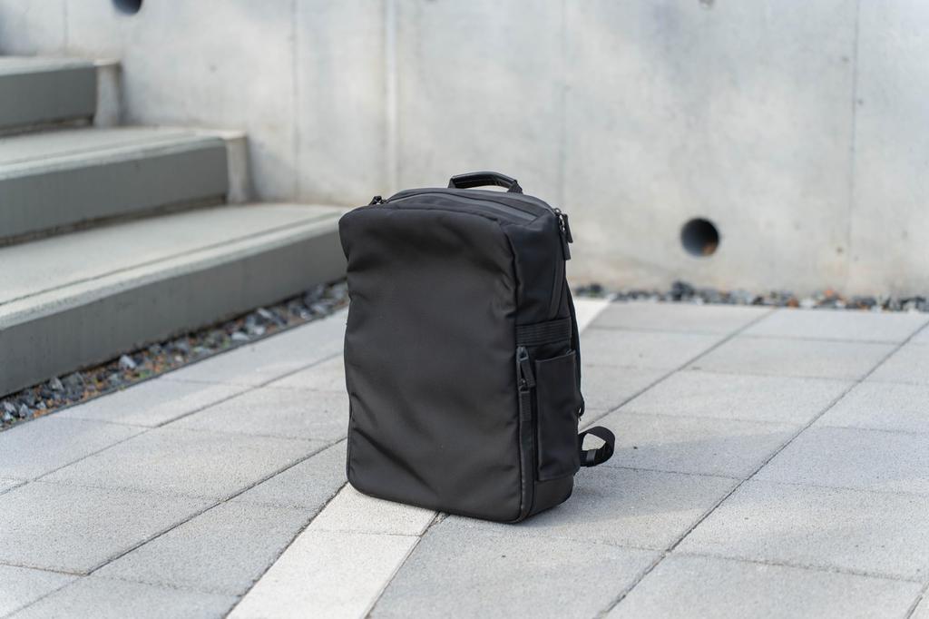 [drip] FLOORPACK ver.2 Conception à deux étages pour un accès et un rangement faciles. Sac à dos en nylon léger, sac photo, parfait pour un usage professionnel.