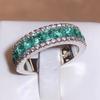 Retro-Formringe für Damen Grüner Zirkon Silberfarbener Schmuckring Klassischer Hochzeits-Verlobungsring Vollbohrschmuck Liebesring