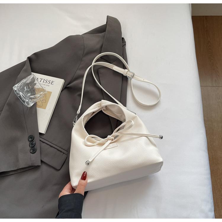 Bow Strap Handbag 2025 Spring New Korean Fashion Simple Casual High-end Dumpling Bag