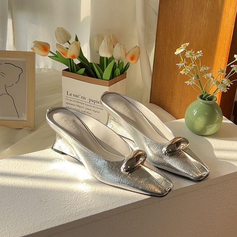 Fashion Slippers Women's Spring and Summer 2025 New French Metal Buckle Fish Mouth Square Toe Sexy Cool Drag Outside High Heels