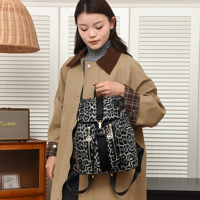 Compact and Large-capacity Backpack for Women, Single-shoulder Bag, Double-shoulder Backpack