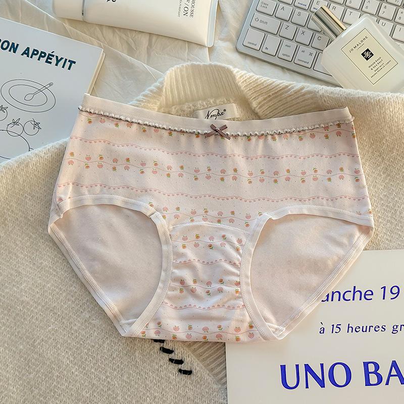 Ladies Spring and Autumn New Retro Small Floral Cotton Extended Crotch Waist Triangle Briefs
