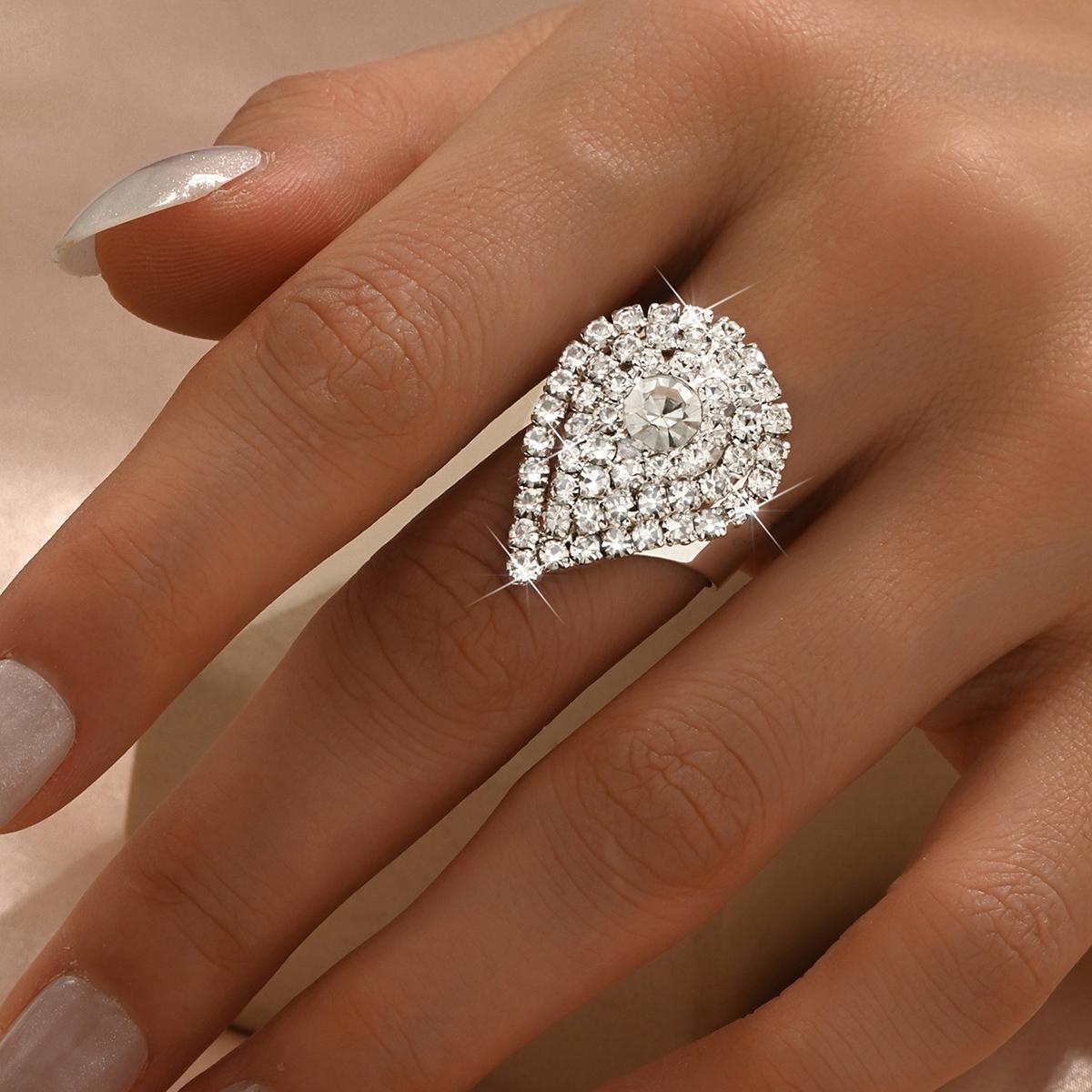

European and American cross-border high-end sparkling rhinestone ring, women s geometric design ring, ring