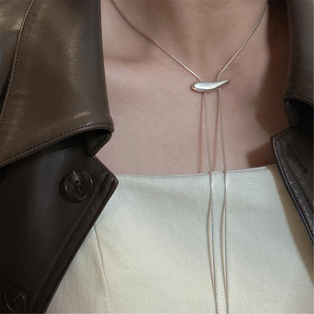 Charm Necklace Adjusting Metal Chain Necklace Alloy Texture Unique Necklace Pendant Necklace for Various Occasion