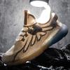Höst nya trendiga herrskor andningsbara flugvävda mesh sneakers löpning mode vardagliga enkelskor