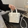 2025 Ethnic Style Bucket Bag Chinese Luxury Shoulder Purse Vintage Floral Crossbody Bag for Women Fashionable Boho Handbag