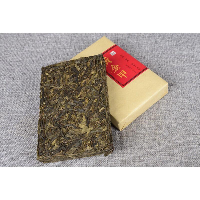 Yunnan Puerh Tea Islanda Gold Leaf Raw Tea 500g Puerh Raw Tea Brick