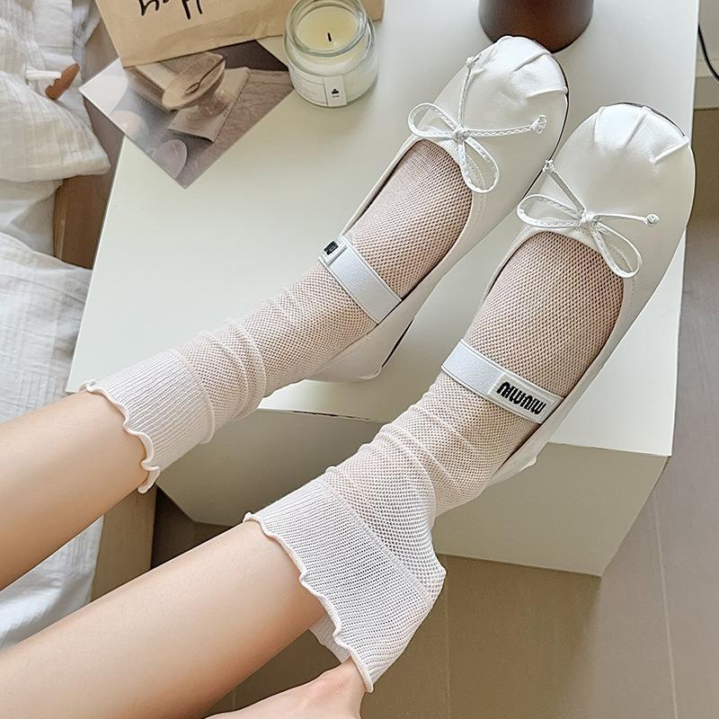 Ladies Spring and Autumn Thin Mesh Hollow Breathable Simple Solid Color Hollow Ear Side Pile Socks