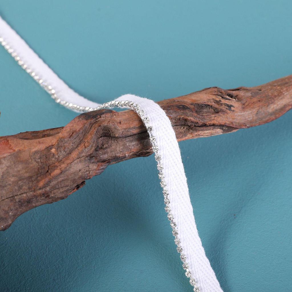 Handmade Fragrance-Style Beaded Collar Edge with Anti-Hook Rhinestone Strips for DIY Clothing