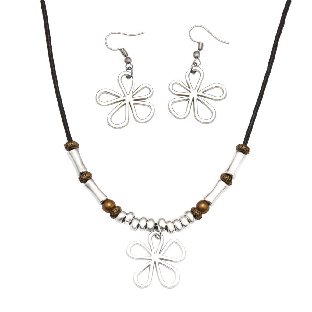 Trendy Five Leaf Clover Beaded Necklace And Earrings Set With Braided Wax Cord Pendant For Casual Everyday Wear