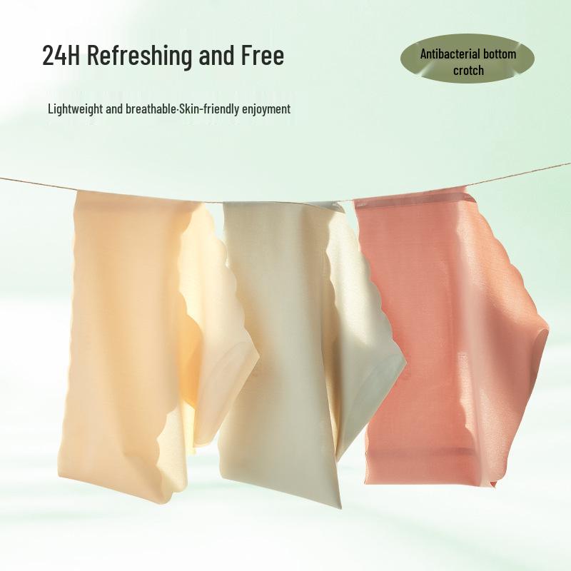 Plus Size Ice Silk Seamless Comfort Wave Edge Mid-Waist Triangle Panties