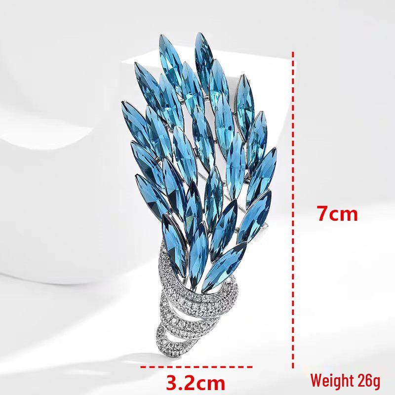 Exquisite Butterfly Rhinestone Brooch - Versatile 3D Floral Alloy Accessory for Women
