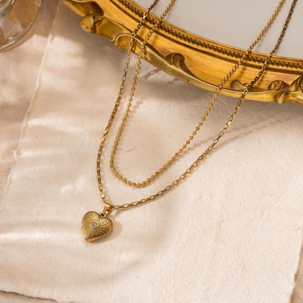 European and American Style Retro Titanium Double Layer Zircon Heart Necklace for Women