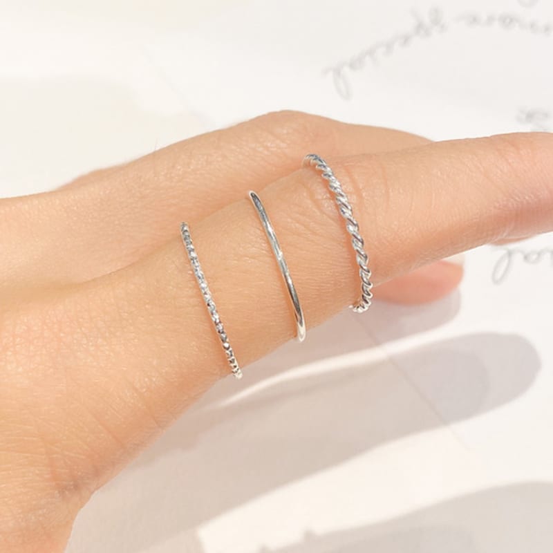 Jubiler Layered Slender Ring