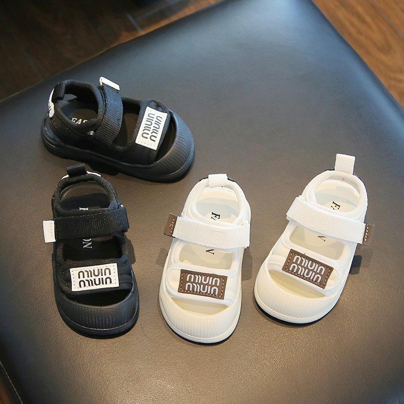 Korean Version of Children's Sandals 2025 Summer Baby Toddler Shoes Bag Head Boys Beach Shoes Breathable Girls Shoes