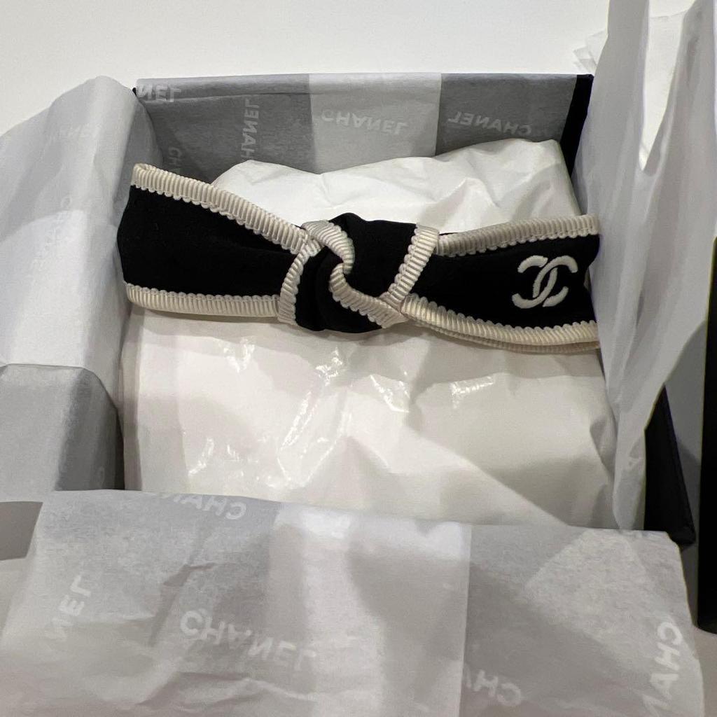 Used Final Price CHANEL  Ribbon Barrette