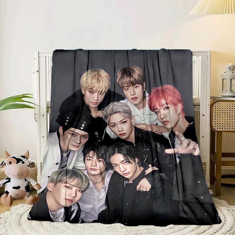 K-pop Group Poses Blanket Flannel Blanket for bed, sofa, Camping, Hiking, Picnic Essentials, gift for family Fan gifts