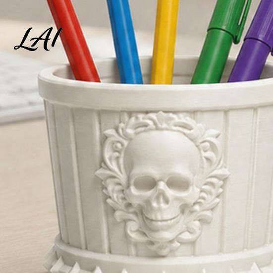Cool Desk Gadgets Gothic Skull Pen Holder 3D Printed PLA Stationery Organizer Holder for Students Halloween Theme Container Makeup Brushes