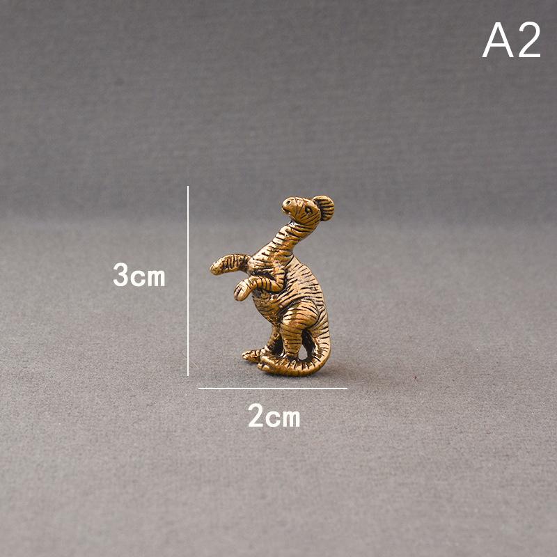 1Pcs Retro Copper Mini Lion Sculpture Desktop Brass Animal & Insect Miniature Figurine Antique Statue Office Decoration Crafts