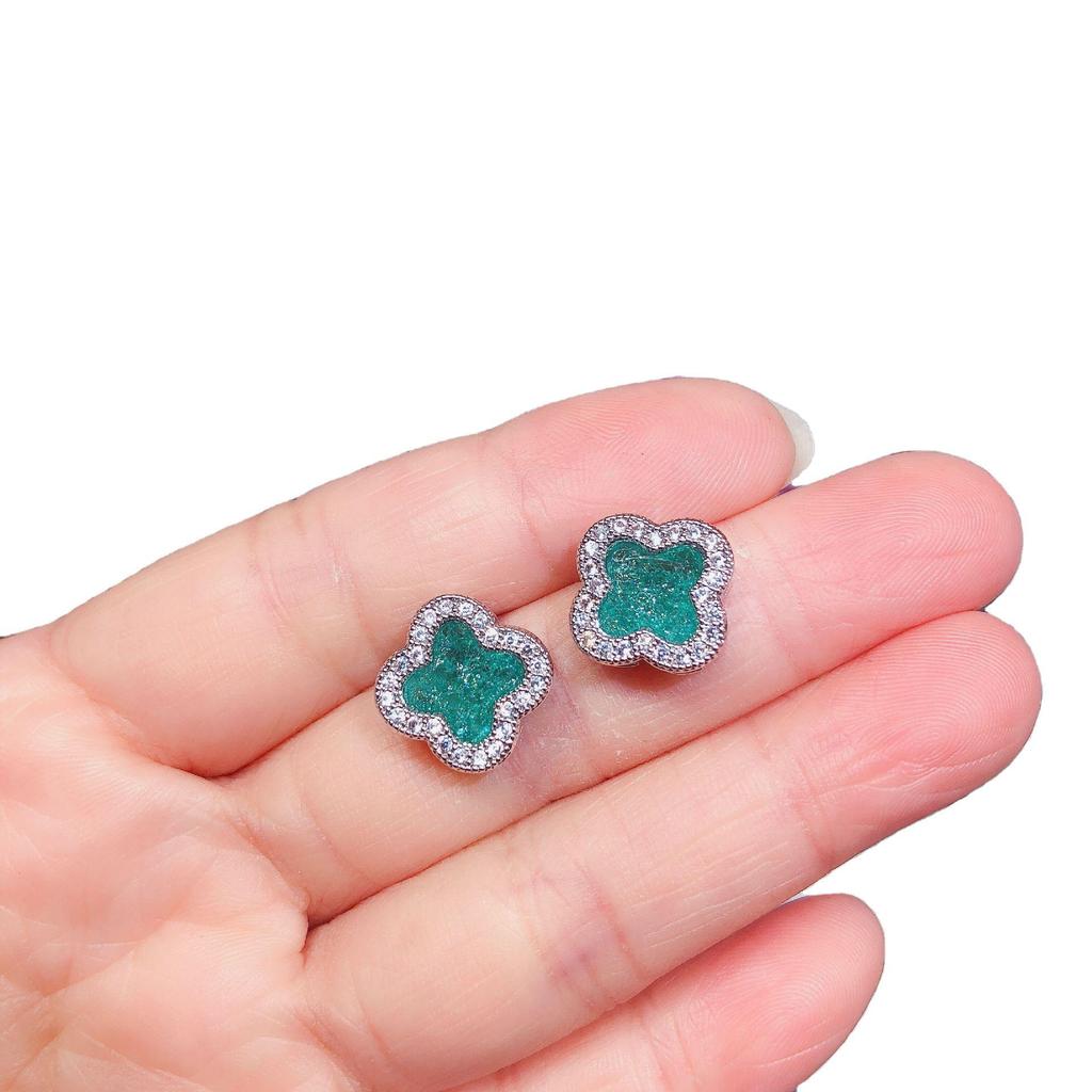 "S925 Sterling Silver Zircon Crystal Stud Earrings - Classic European & American Design"
