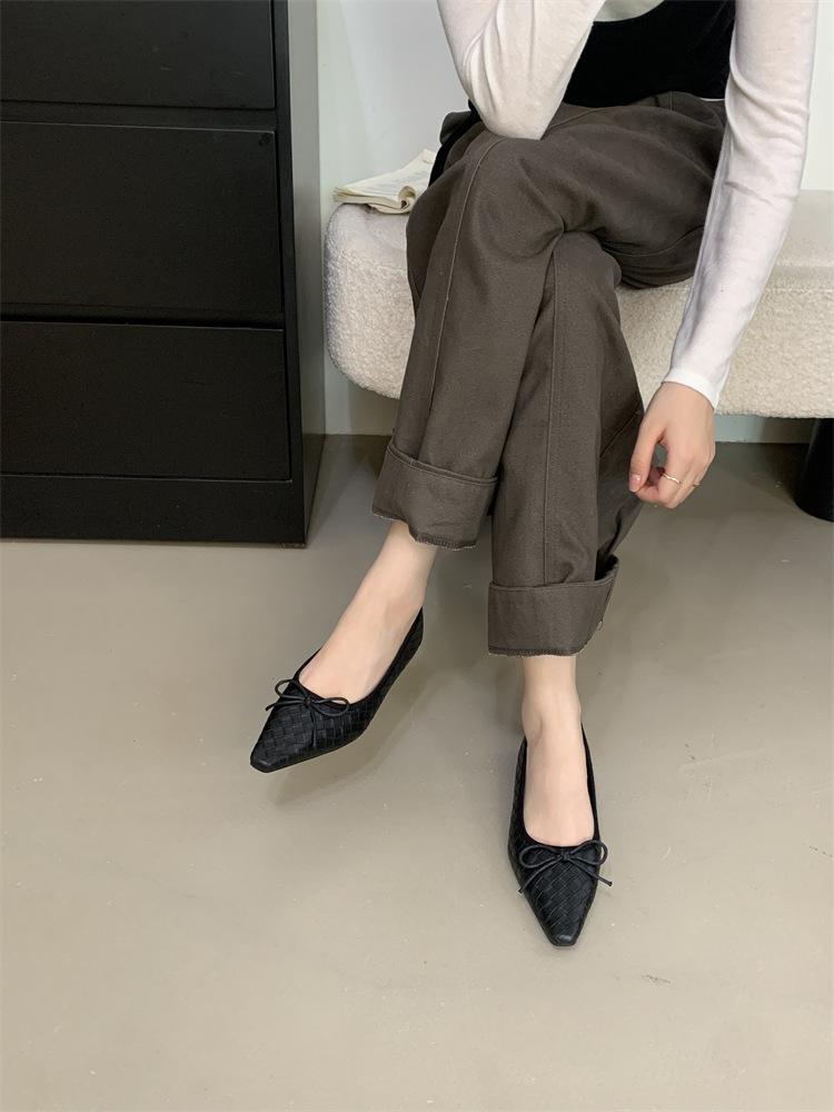 2025 autumn new wedge heel Mary Jane shoes women's woven not tired foot commuting high heels bow light mouth single shoes