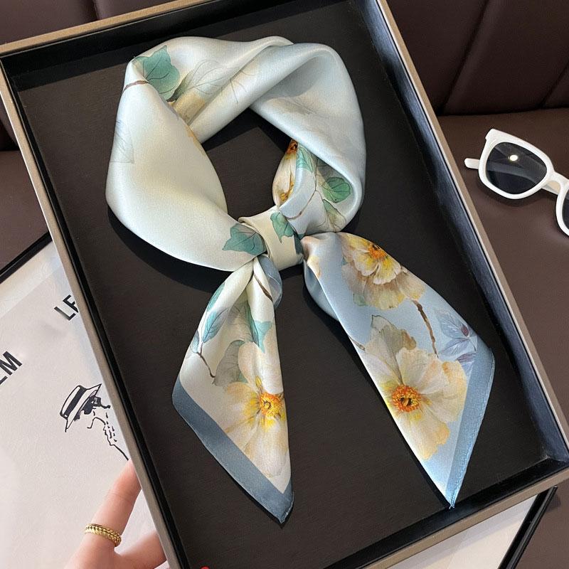 Square Scarf 100% Natural Silk  Women Hairband Foulard High Quality Bandana Scarfves Female Neckerchief Headkerchief Shawl Wrap