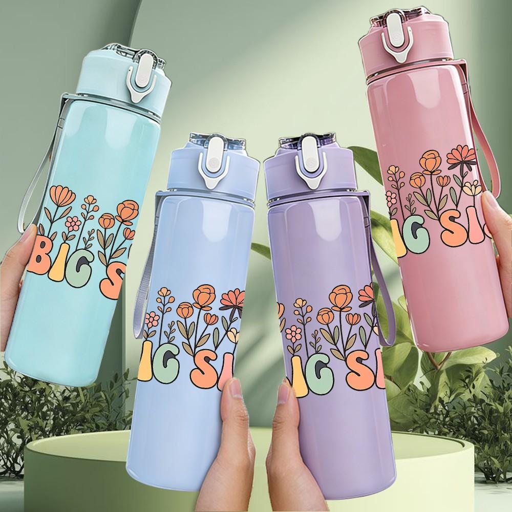 1PC Big Sis Flower Art 750ml Color Plastic Sports Water Bottle Leakproof Flip Straw Lid Suitable for Sports Office Home Use