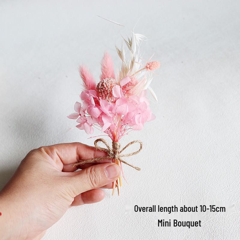 Mini Bouquet of Mixed Natural Dried Flowers: Preserved Gift Box for DIY and Decorations