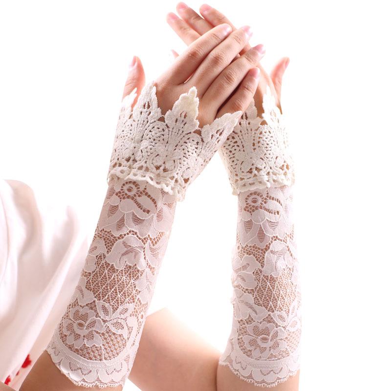 Women's Summer Lace Wrist Covers with Hollow-Out Sleeves for Tattoos and Scars
