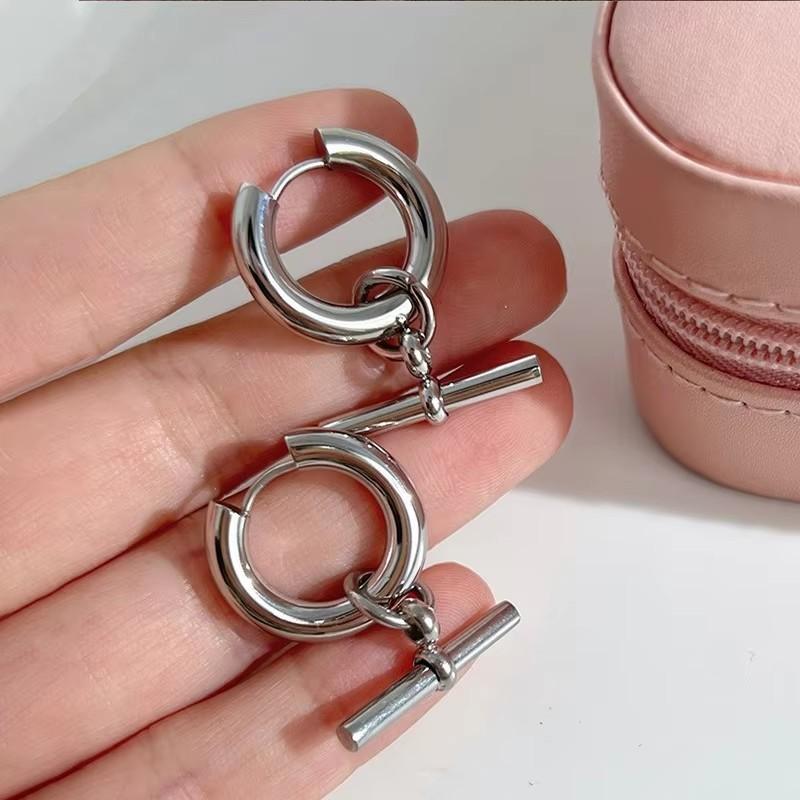 

Минималистичные серьги-подвески из нержавеющей стали с покрытием из 18-каратного золота, женские серьги-кольца Huggie, ювелирные изделия 8mm золотой