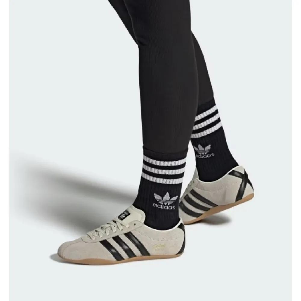 adidas Tokyo Low Black and White Casual Sneakers