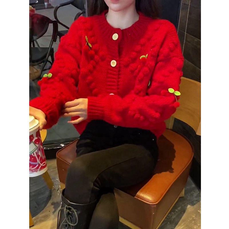 Design Sense Nische Kirschstrick-Cardigan für Damen, Frühling und Herbst, hochwertiger und einzigartiger, weicher, klebriger Pullover-Cardigan für Damen